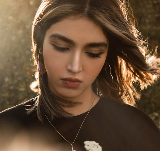 Organic Skincare for Mature Skin: Nature’s Answer to Firmness and Elasticity