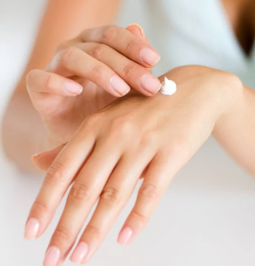 The Hidden Link Between Gut Health and Glowing Skin: How Organic Skincare Completes the Cycle